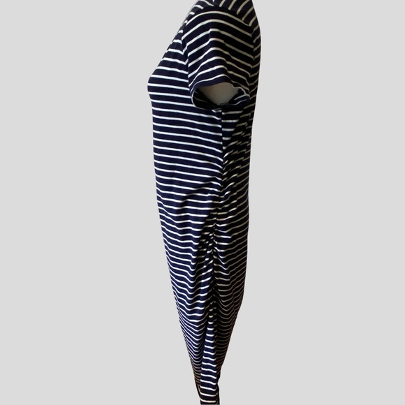 Maternity Stretch short sleeved T-Shirt Dress- Navy blue with white stripes. SzL - Picture 4 of 8